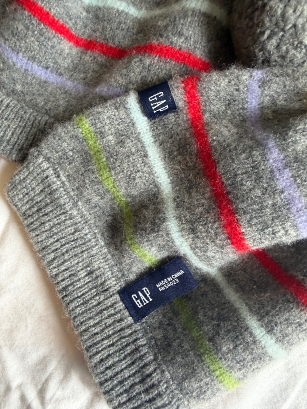 ASO Harry Potter (Hermione) Vintage Grey Gap Striped Scarf - Picture 3 of 6